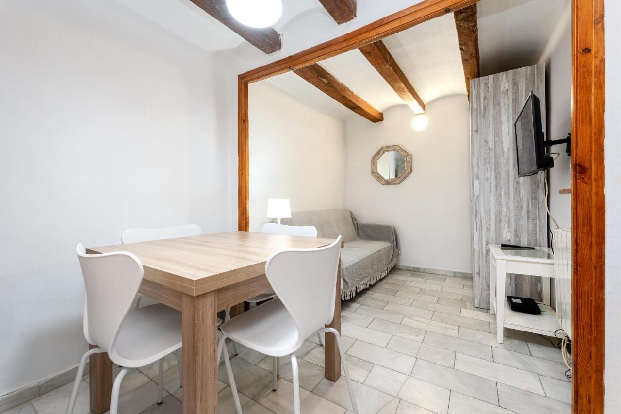 Hauzify I Domus Tarragona Apartment Luaran gambar