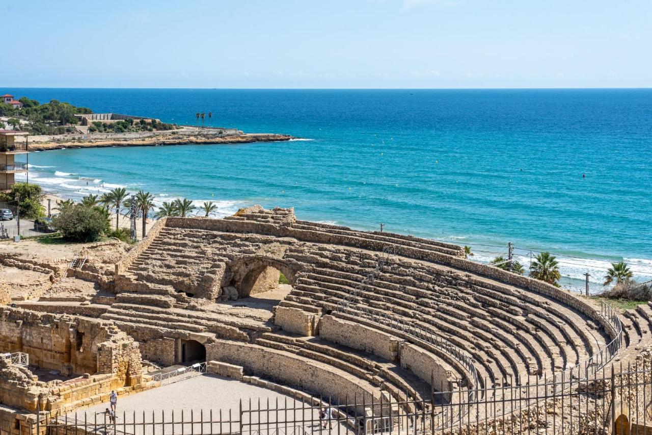 Hauzify I Domus Tarragona Apartment Luaran gambar
